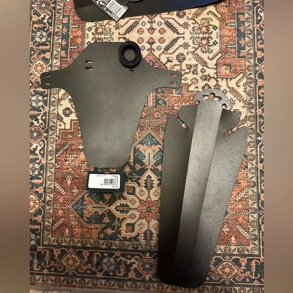 Set of Two MuckyNutz mountain bike face & butt fenders z - Picture 4 of 6